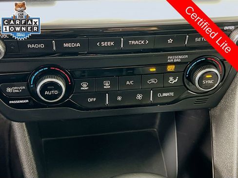 Certified 2020 Kia Niro LXS FWD image 16
