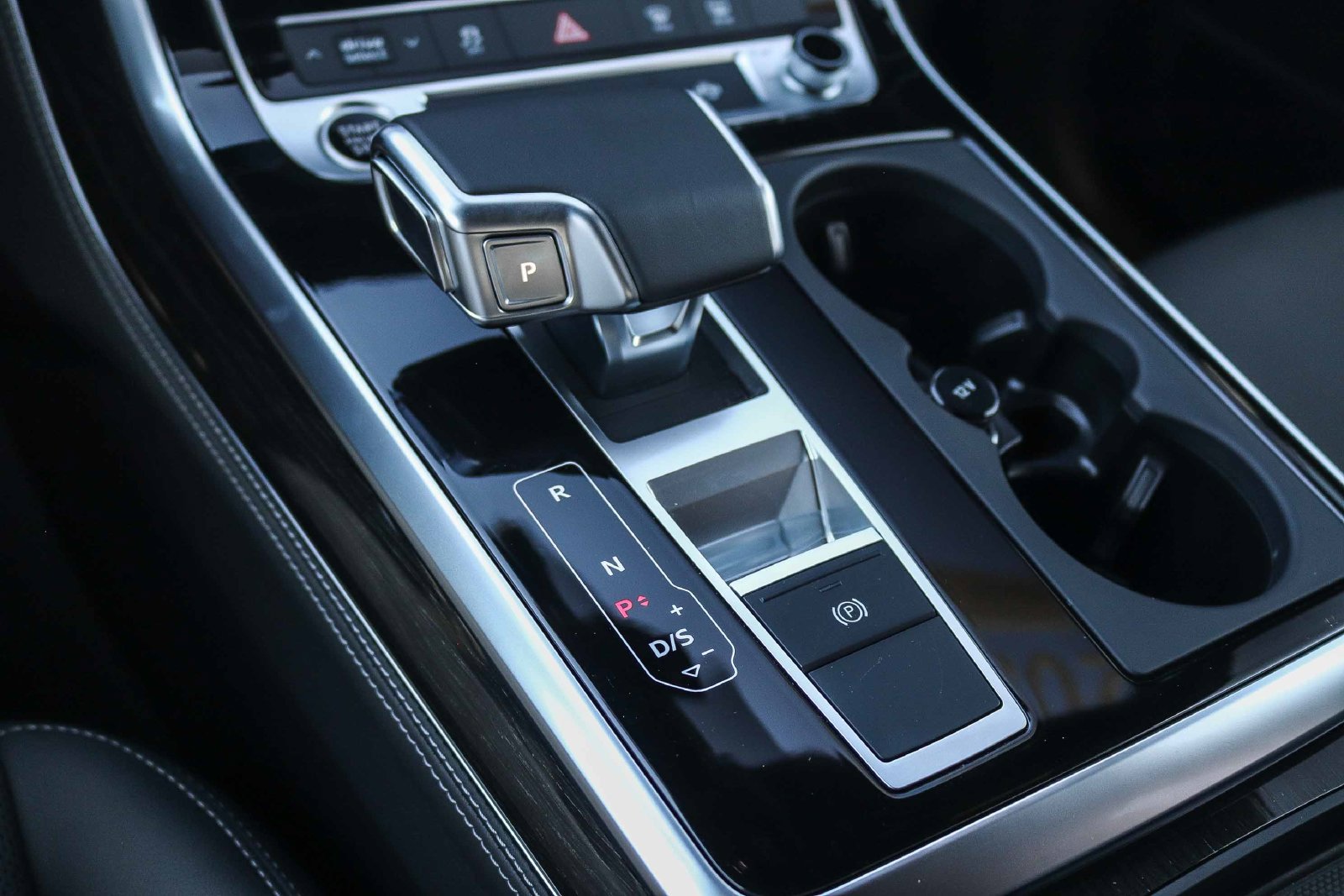 Certified 2026 Audi Q7 2.0T Premium Plus AWD/4WD image 24