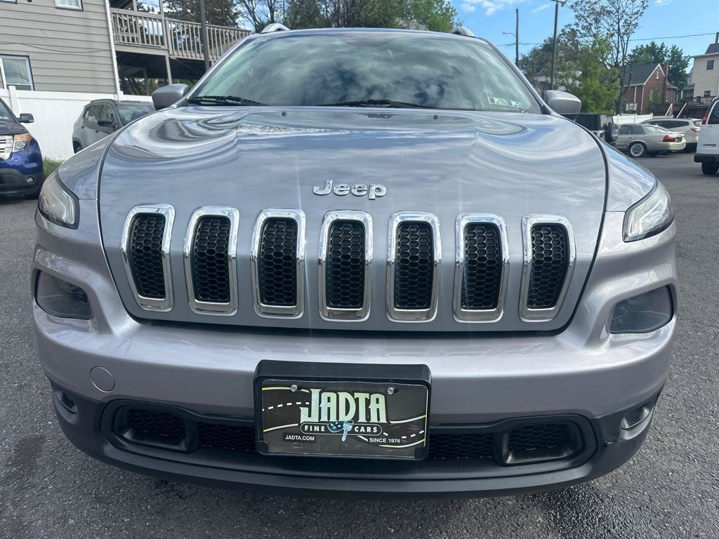 Used 2014 Jeep Cherokee Latitude w/ Comfort/Convenience Group AWD/4WD image 9