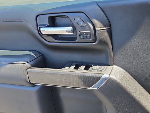 Used 2021 GMC Sierra 1500 AT4 AWD/4WD image 13