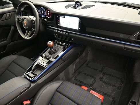 Certified 2026 Porsche 911 Carrera T image 36