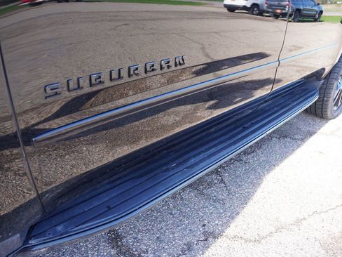 Used 2019 Chevrolet Suburban Premier AWD/4WD image 14