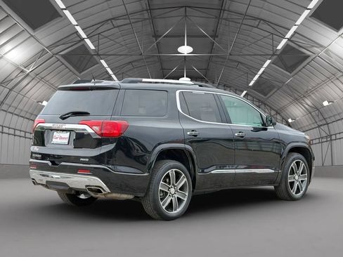 Used 2019 GMC Acadia Denali w/ Technology Package AWD/4WD image 7