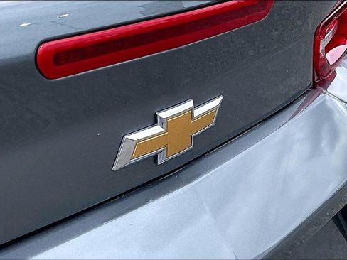 Used 2019 Chevrolet Camaro LT RWD image 8