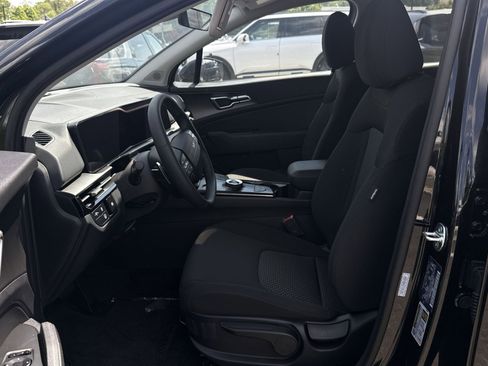 New 2026 Kia Sportage LX FWD image 26