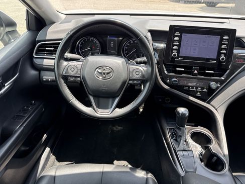Used 2024 Toyota Camry SE FWD image 14