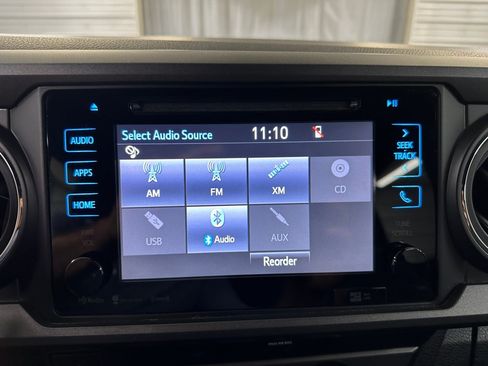 Used 2019 Toyota Tacoma TRD Sport AWD/4WD image 11