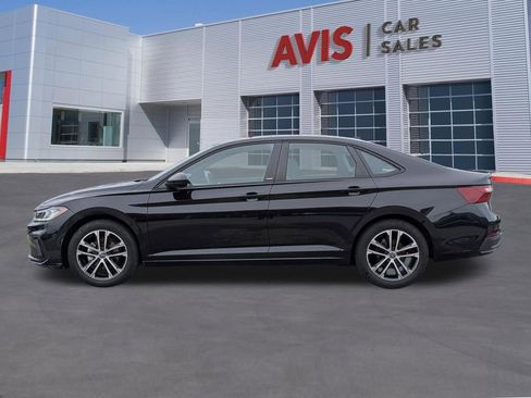 Used 2025 Volkswagen Jetta Sport FWD image 10