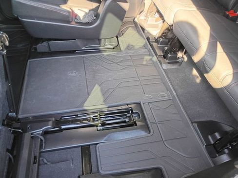 Used 2024 Chevrolet Tahoe RST w/ Luxury Package AWD/4WD image 56