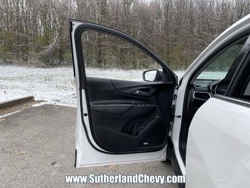 Used 2020 Chevrolet Equinox Premier image 14