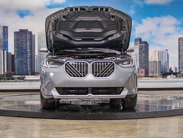 Used 2026 BMW X3 xDrive30i w/ Convenience Package AWD/4WD image 4