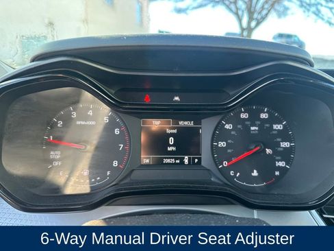 Used 2025 Chevrolet Trax LS image 13