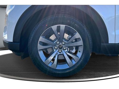 New 2026 Ford Explorer Active w/ Active Comfort Package AWD/4WD image 42