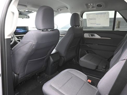 New 2026 Ford Explorer Active image 2