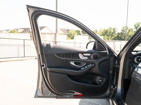 Used 2017 Mercedes-Benz C 300 4MATIC Sedan w/ Sport Package image 41