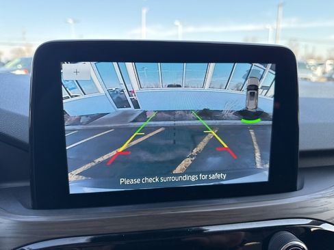 Used 2020 Ford Escape Titanium image 18