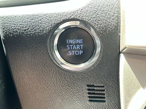 Used 2022 Toyota 4Runner SR5 image 34