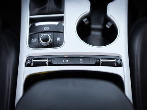 Used 2019 Kia Stinger GT1 RWD image 33