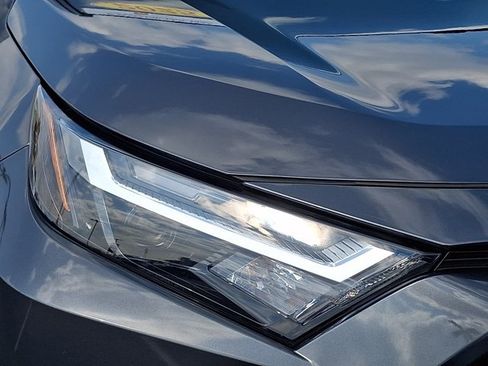 Certified 2025 Toyota RAV4 XLE AWD/4WD image 9