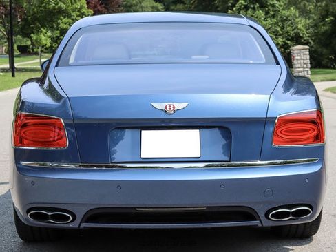 Used 2015 Bentley Flying Spur V8 AWD/4WD image 7