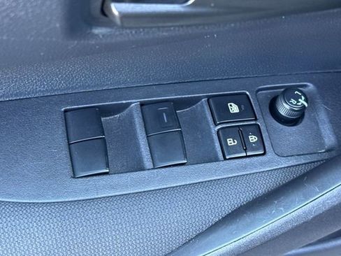 Used 2024 Toyota Corolla LE image 12