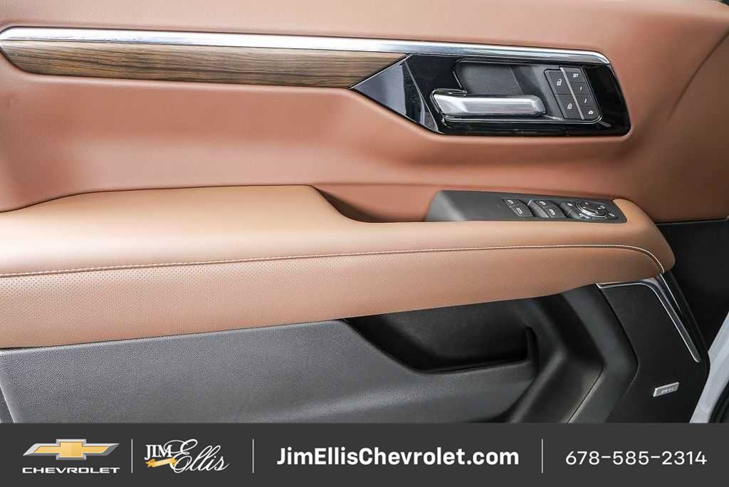 New 2026 Chevrolet Tahoe High Country AWD/4WD image 8