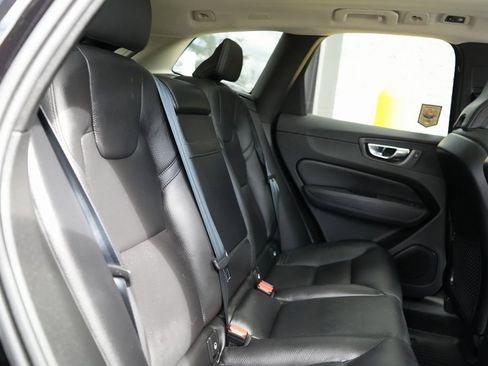 Used 2021 Volvo XC60 T8 Inscription Expression w/ Protection Package Premier image 32