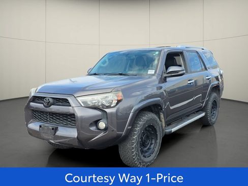 Used 2014 Toyota 4Runner SR5 Premium AWD/4WD image 5