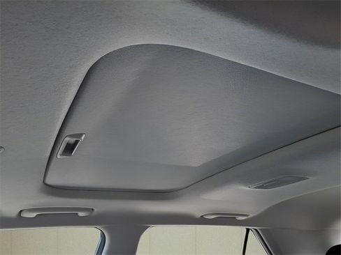 New 2025 Hyundai Venue SEL image 13