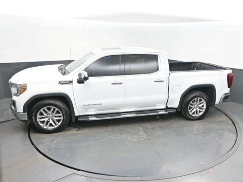 Used 2022 GMC Sierra 1500 SLT w/ SLT Premium Plus Package image 32