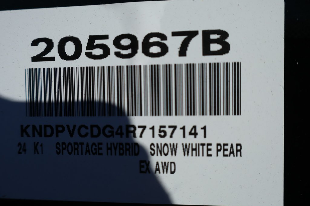 Used 2024 Kia Sportage EX AWD/4WD image 39