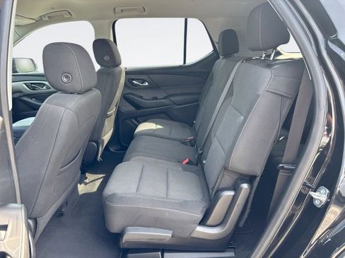 Used 2020 Chevrolet Traverse LS FWD image 21