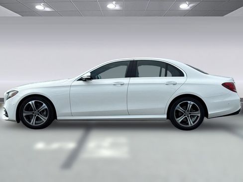Used 2019 Mercedes-Benz E 300 image 2