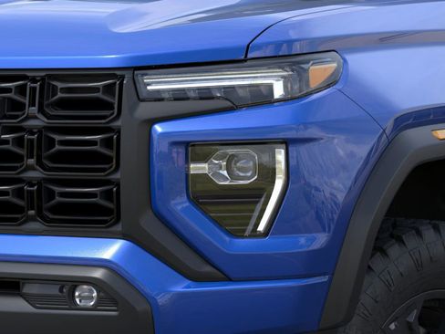 New 2025 GMC Canyon Elevation w/ Convenience Package image 34