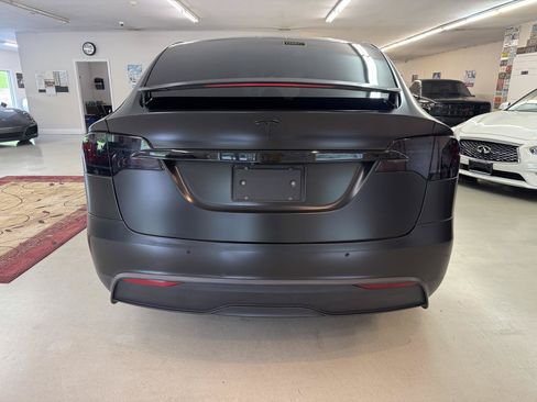 Used 2022 Tesla Model X AWD/4WD image 33