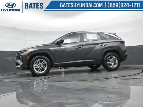 Certified 2026 Hyundai Tucson SE AWD/4WD image 41