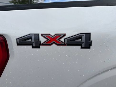 Used 2023 Ford F150 Lariat w/ Trailer Tow Package AWD/4WD image 14
