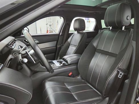Used 2018 Land Rover Range Rover Velar R-Dynamic SE image 14