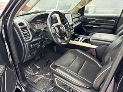 Used 2019 RAM 1500 Laramie image 11