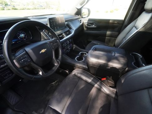 Used 2024 Chevrolet Tahoe High Country AWD/4WD image 28