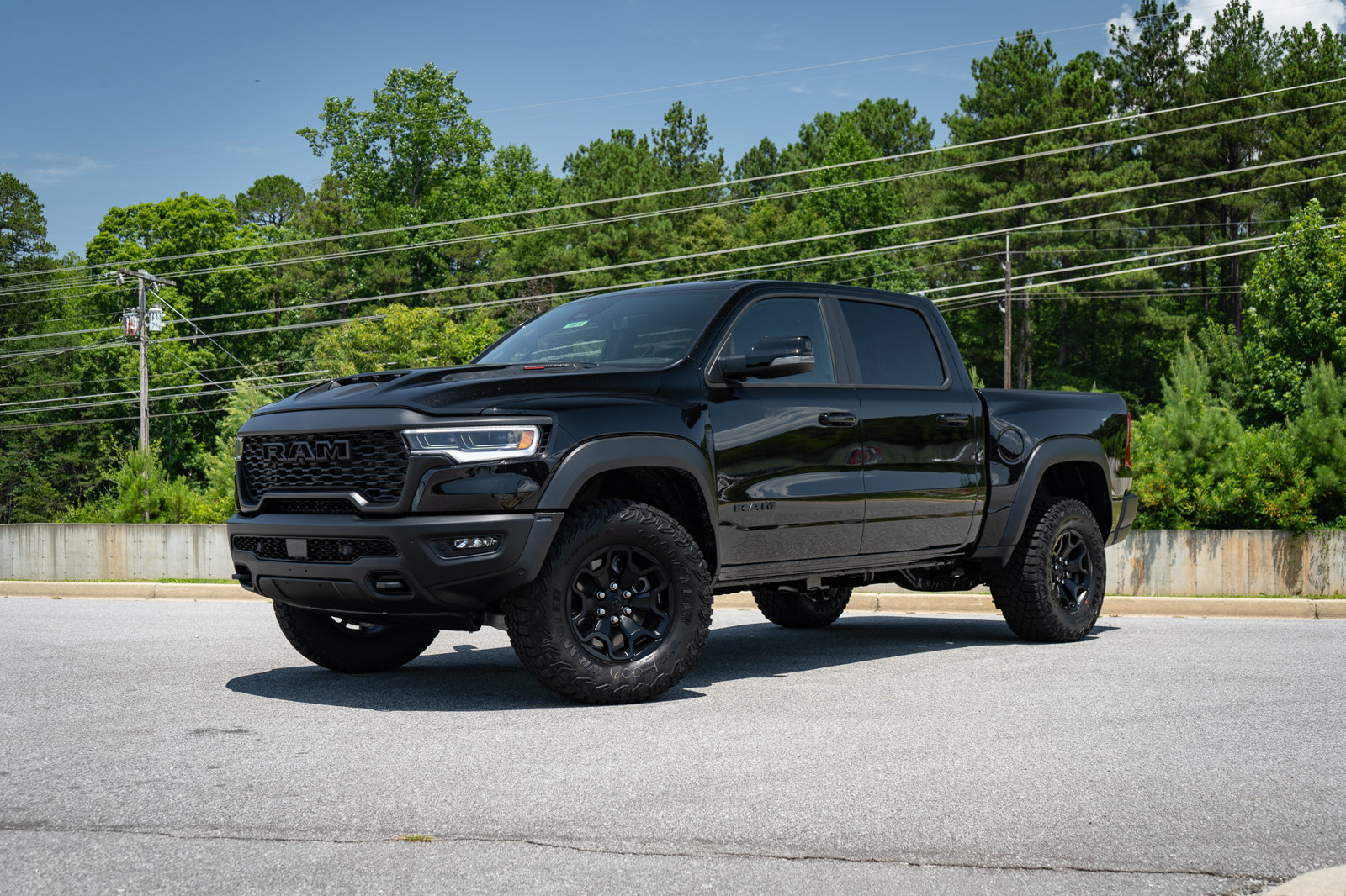 New 2026 RAM 1500 RHO w/ RHO Level 1 Equipment Group AWD/4WD image 3