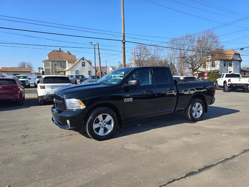Used 2014 RAM 1500 Express image 3