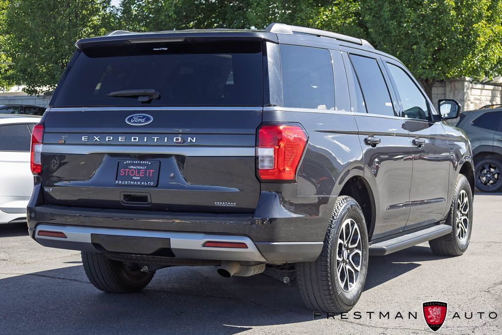 Used 2024 Ford Expedition XLT AWD/4WD image 19
