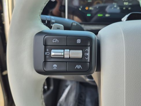 New 2026 Hyundai Santa Fe Limited AWD/4WD image 32