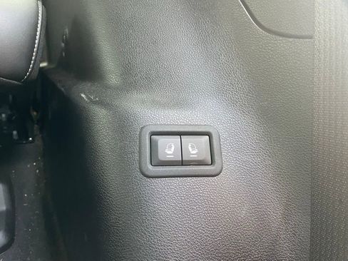 Used 2022 Jeep Wagoneer Series III image 37