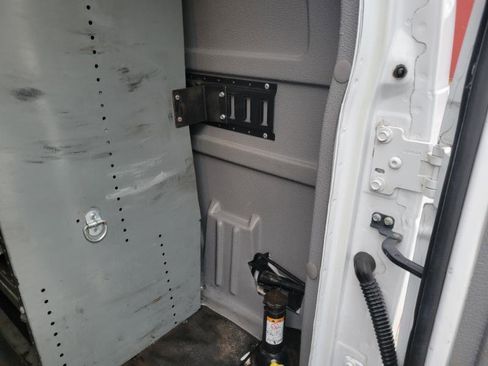 Used 2014 Ford E-350 and Econoline 350 Super Duty w/ Power Group image 30