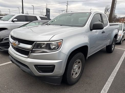 Used 2020 Chevrolet Colorado W/T image 1