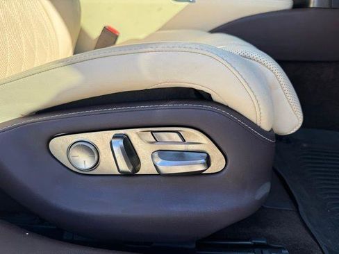 Used 2018 Lexus LS 500 image 32