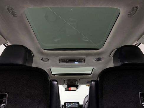 Used 2020 Kia Telluride SX w/ SX Prestige Package image 31