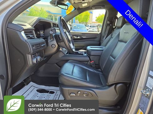 Used 2024 GMC Yukon XL Denali AWD/4WD image 2